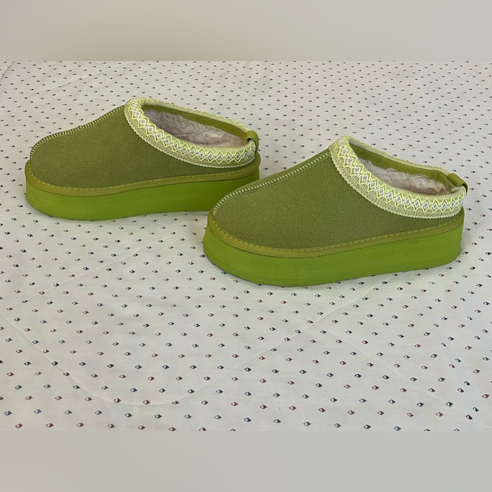 Cozy Fit Platform Slippers - Lime